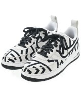 NIKE スニーカー