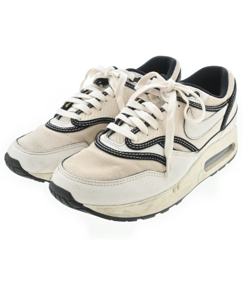 NIKE スニーカー