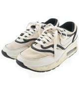 NIKE スニーカー