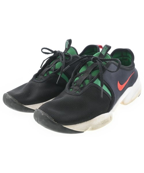 NIKE スニーカー