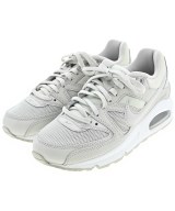 NIKE スニーカー