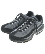 NIKE スニーカー