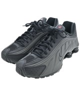 NIKE スニーカー