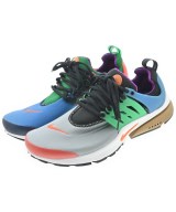 NIKE スニーカー