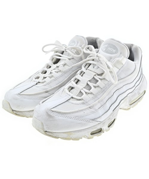 NIKE スニーカー