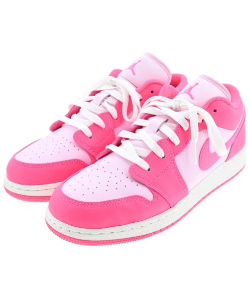 NIKE スニーカー