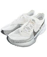 NIKE スニーカー