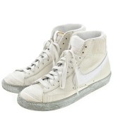 NIKE スニーカー