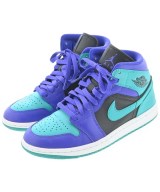 NIKE スニーカー