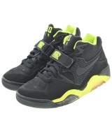 NIKE スニーカー