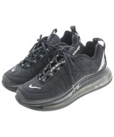NIKE スニーカー