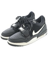 NIKE スニーカー