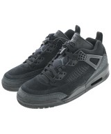 NIKE スニーカー