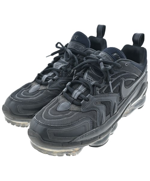 NIKE スニーカー