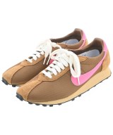 NIKE スニーカー
