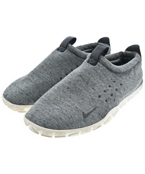 NIKE スニーカー