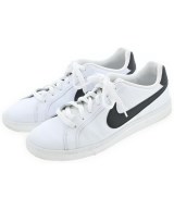 NIKE スニーカー