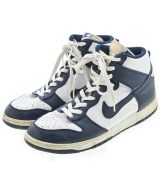 NIKE スニーカー