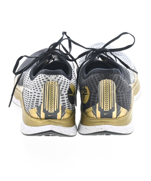 NIKE（ナイキ）スニーカー グレー サイズ:31cm メンズ/2200545429122