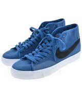 NIKE スニーカー