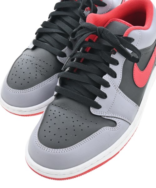 NIKE（ナイキ）スニーカー グレー サイズ:27.5cm メンズ/2200621554045