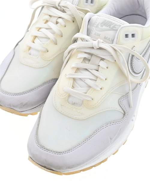 NIKE（ナイキ）スニーカー 白 サイズ:25cm レディース/2200621215175