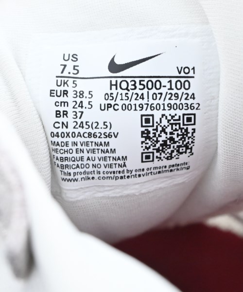 NIKE（ナイキ）スニーカー 白 サイズ:24.5cm レディース/2200621892079