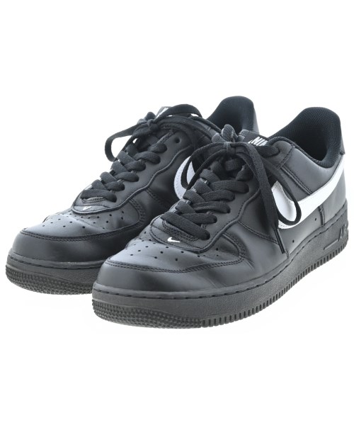 NIKE スニーカー