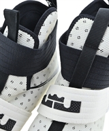 NIKE（ナイキ）スニーカー 白 サイズ:28.5cm メンズ/2200616464052