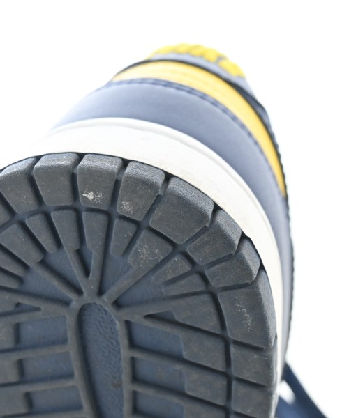 NIKE（ナイキ）スニーカー 黄 サイズ:27cm メンズ/2200611312334