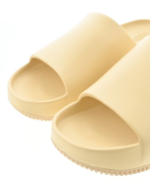 NIKE（ナイキ）サンダル 黄 サイズ:US7(24cm位) レディース/2200624245025