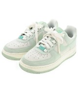 NIKE（ナイキ）スニーカー 緑 サイズ:22.5cm レディース/2200624664031
