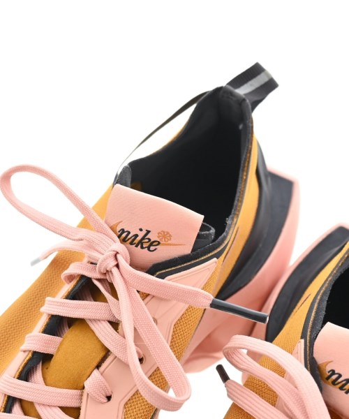 NIKE（ナイキ）スニーカー 黄 サイズ:25cm レディース/2200625289172