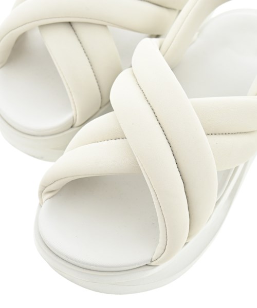 NIKE（ナイキ）サンダル 白 サイズ:23cm レディース/2200615323060