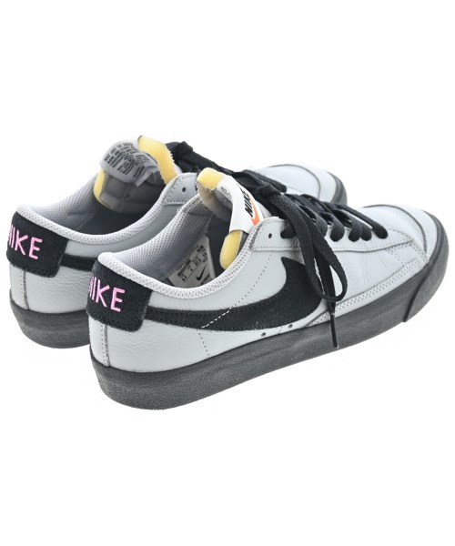 NIKE（ナイキ）スニーカー グレー サイズ:23.5cm レディース/2200625733217