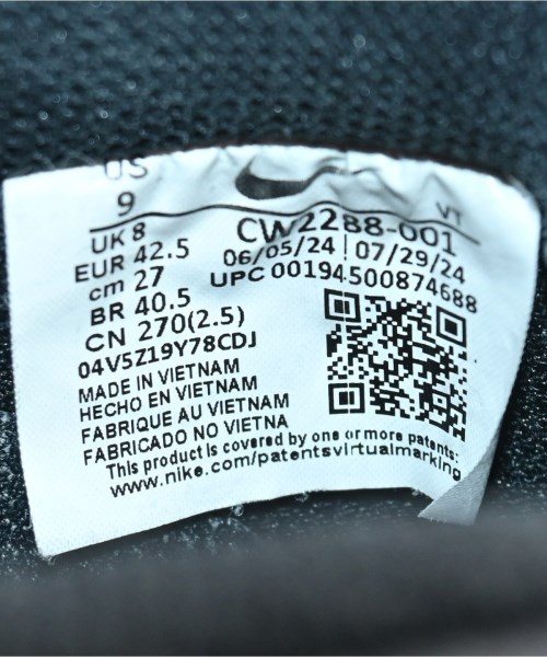 NIKE（ナイキ）スニーカー 黒 サイズ:27cm メンズ/2200626388027