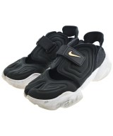 NIKE（ナイキ）スニーカー 黒 サイズ:28cm メンズ/2200623244043