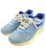 NIKE スニーカー