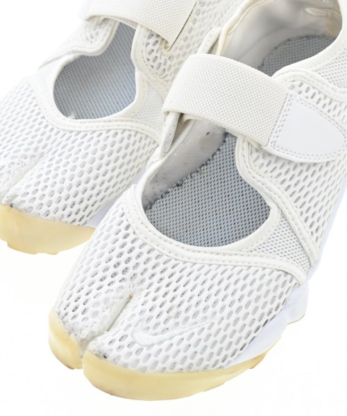 NIKE（ナイキ）サンダル 白 サイズ:24cm レディース/2200629525023