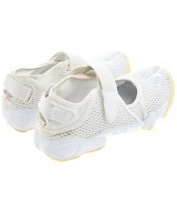 NIKE（ナイキ）サンダル 白 サイズ:24cm レディース/2200629525023