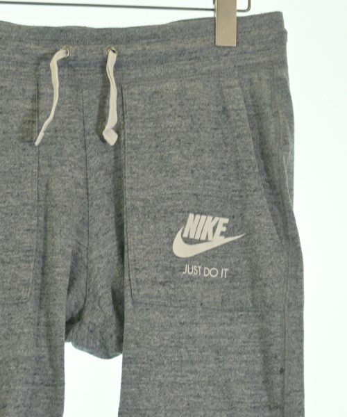 NIKE（ナイキ）ショートパンツ グレー サイズ:M レディース/2200630705032