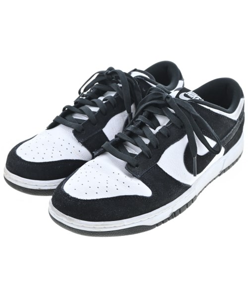 NIKE スニーカー