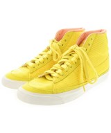 NIKE（ナイキ）スニーカー 黄 サイズ:24cm レディース/2200631399025
