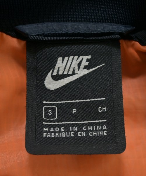 NIKE（ナイキ）ダウンコート 紺 サイズ:S レディース/2200631990079