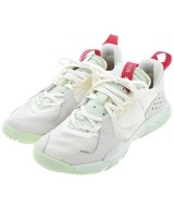 NIKE スニーカー