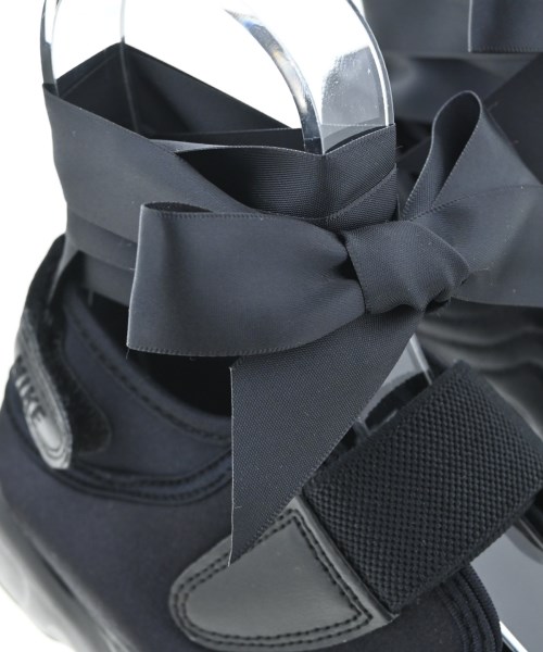 NIKE（ナイキ）スニーカー 黒 サイズ:24cm レディース/2200624911029