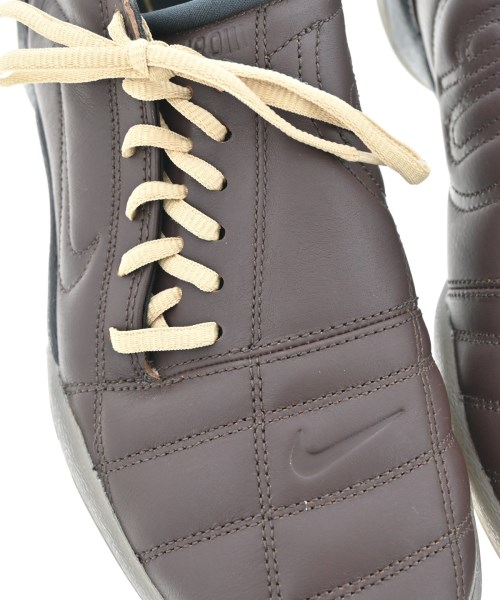 NIKE（ナイキ）スニーカー 茶 サイズ:28cm メンズ/2200627719028