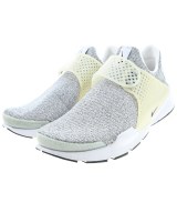 NIKE スニーカー