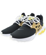 NIKE スニーカー