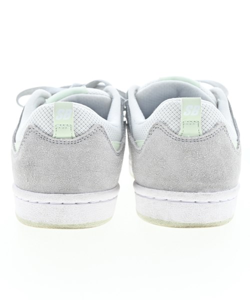 NIKE（ナイキ）スニーカー グレー サイズ:23.5cm レディース/2200603284120